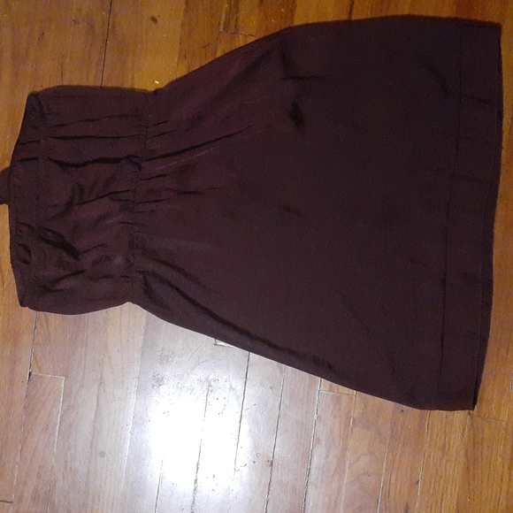 Banana Republic Strapless dress UGC color Burgundy - Picture 3 of 5